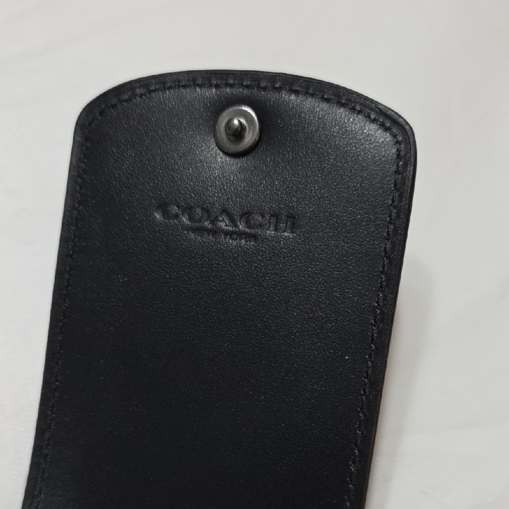 Coach Signature Black Luggage Tag - Picture 7 of 7